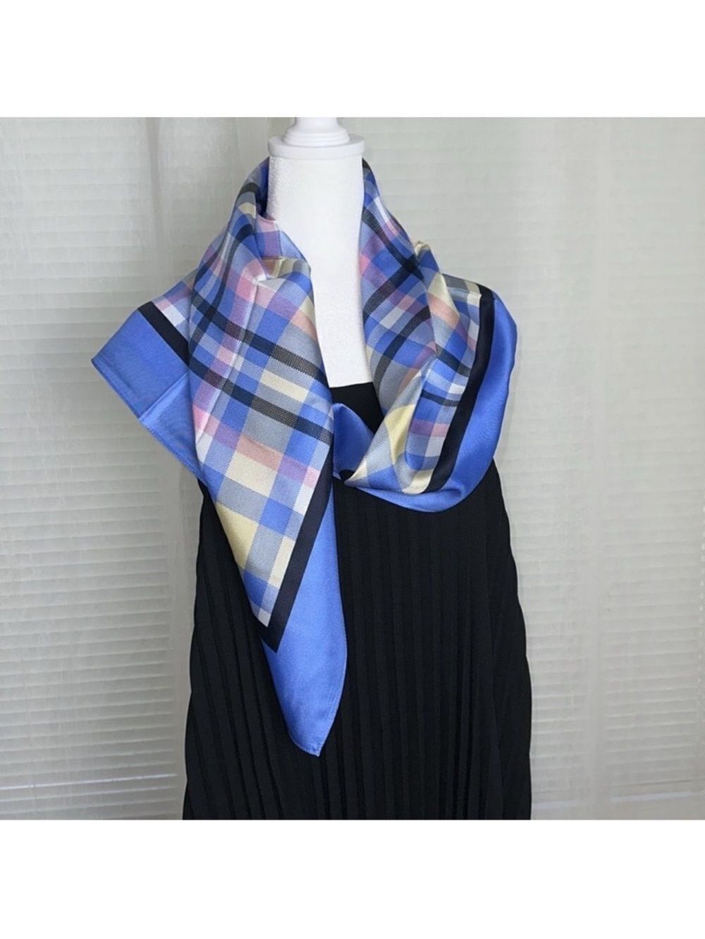 kate spade Blue Pastel Yellow Pink Garden Plaid Square Scarf